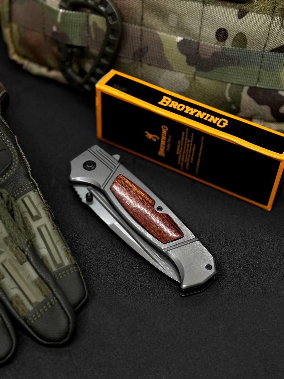 Складний напівавтоматичний ніж Browning BR3 з деревʼяною накладкою на рукоятці - Зображення 3