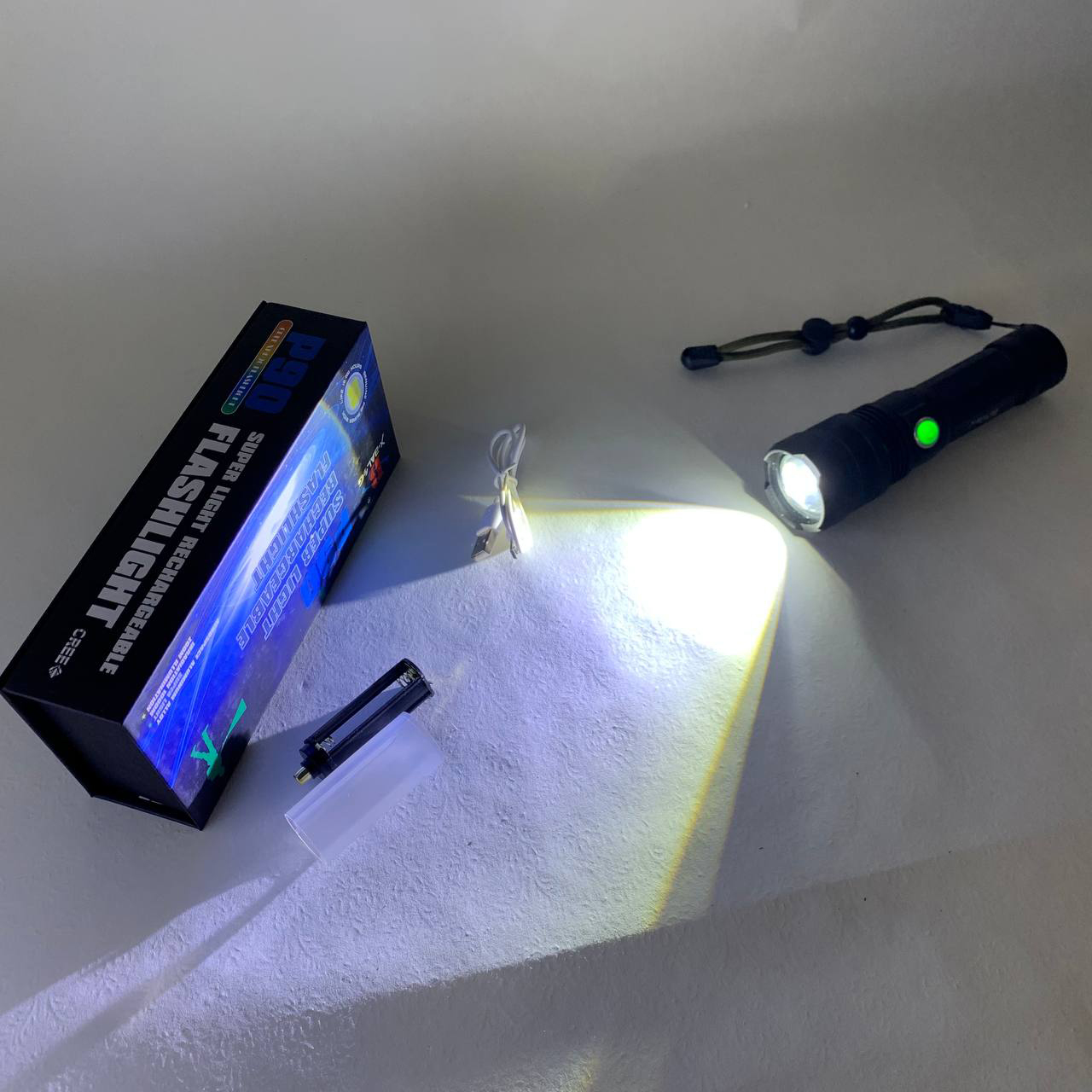 Ручний акумуляторний світлодіодний ліхтар Police X-Balog BL-1827-P90 переносний з USB заряджанням оптичним зумом і металевим корпусом + ремінець на руку - Зображення 2